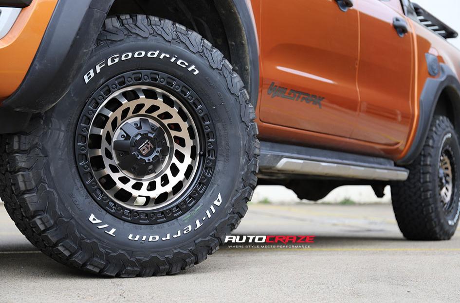 FORD-RANGER-ZOMBIE-SATIN-BLACK-MACHINED-BRONZE-TINT